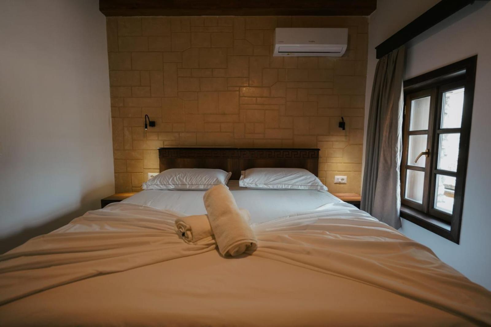 Couette-café Gimis House Berat